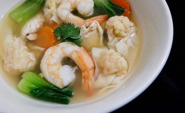 10. Wonton Soup Large