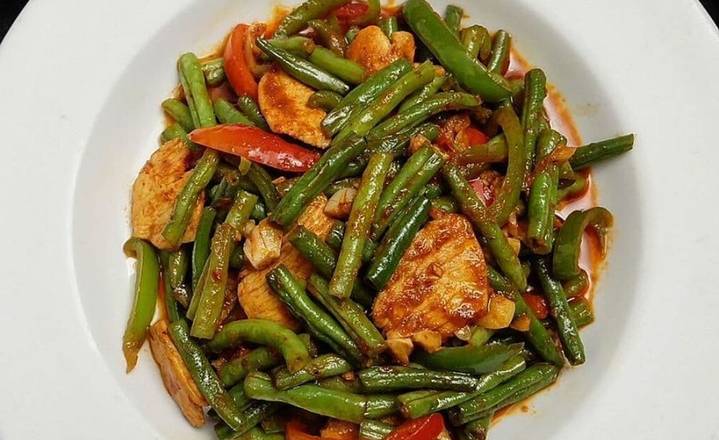 29. Pad Prik Khing (Spicy Green Bean)