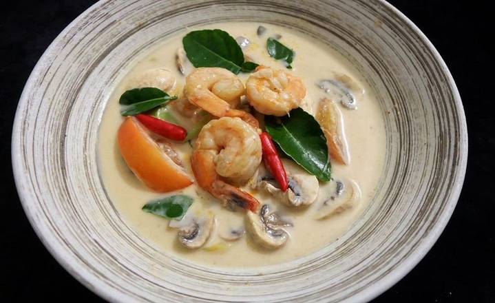 9. Tom Kha Large(Coconut Milk Soup)