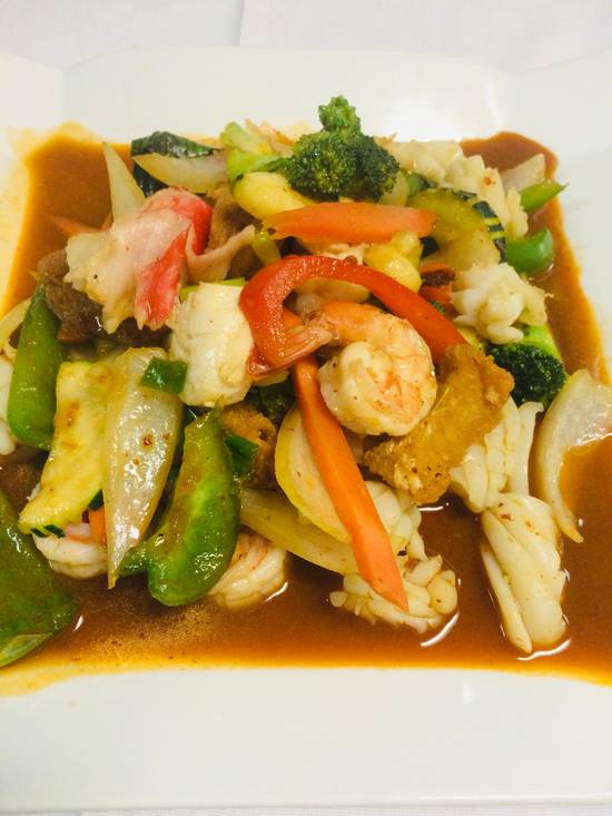 D- Seafood Sriracha*
