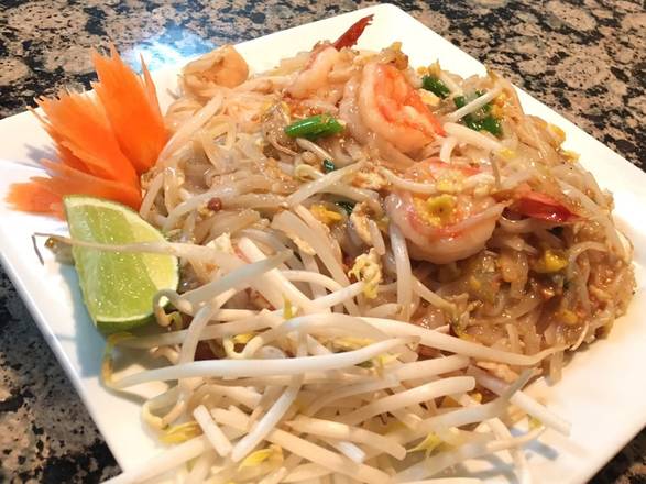 L- Pad Thai