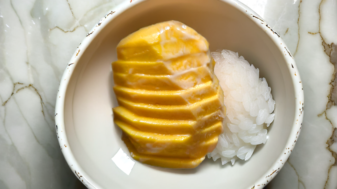 Sweet Rice with Mango