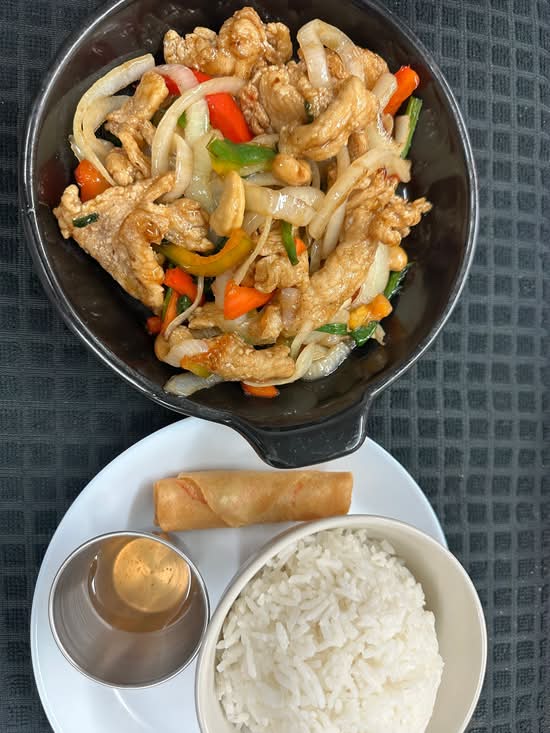 Lunch - Cashew Chicken