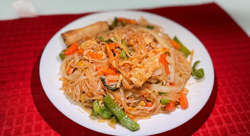 Lunch - Drunken Noodle