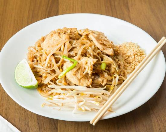 Chicken Pad Thai