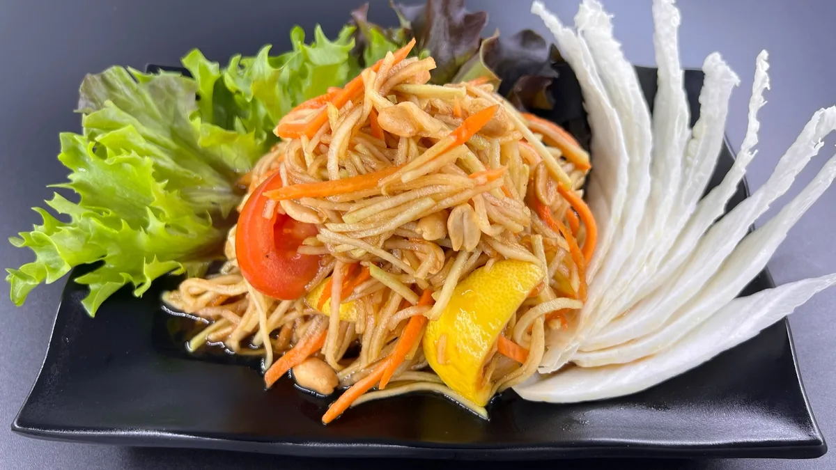 No.7. Mimi’s Som Tum Salad Shrimp