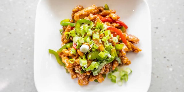 General Tso Chicken Tray