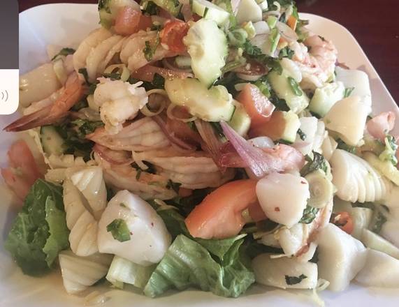 Yum Talay (Seafood Salad)