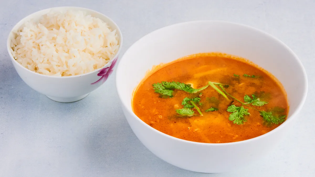 Tom Yum Suppe m/ Kylling