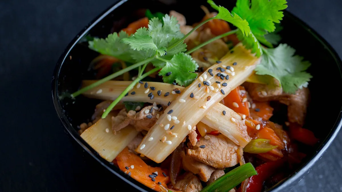 BAMBOO PORK WITH RICE