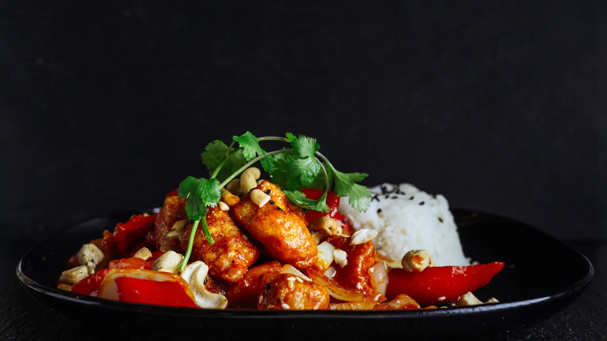 CASHEW CHICKEN WITH RICE