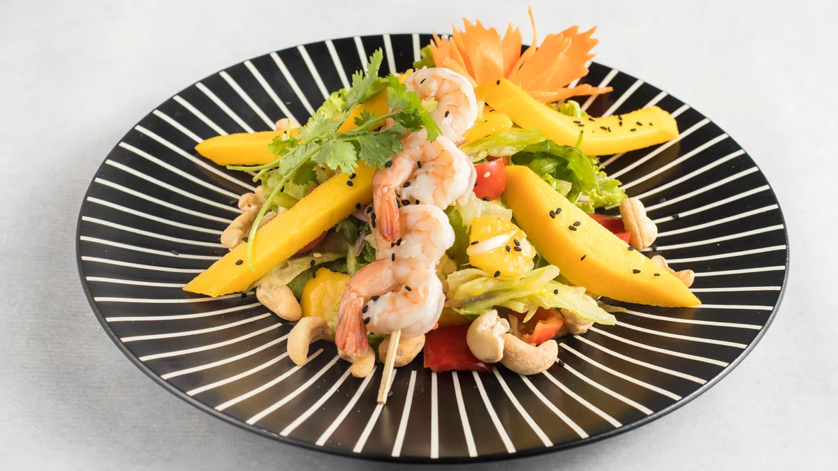 Mango Shrimp - Premium Salad