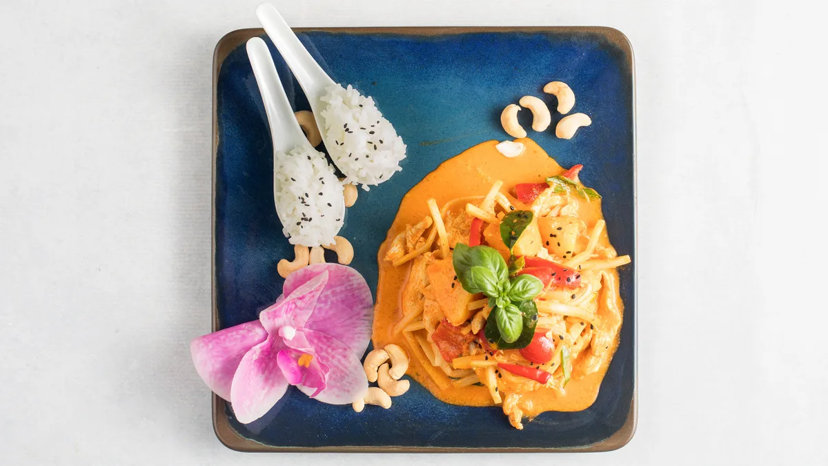 Pineapple Curry with Chicken and Rice