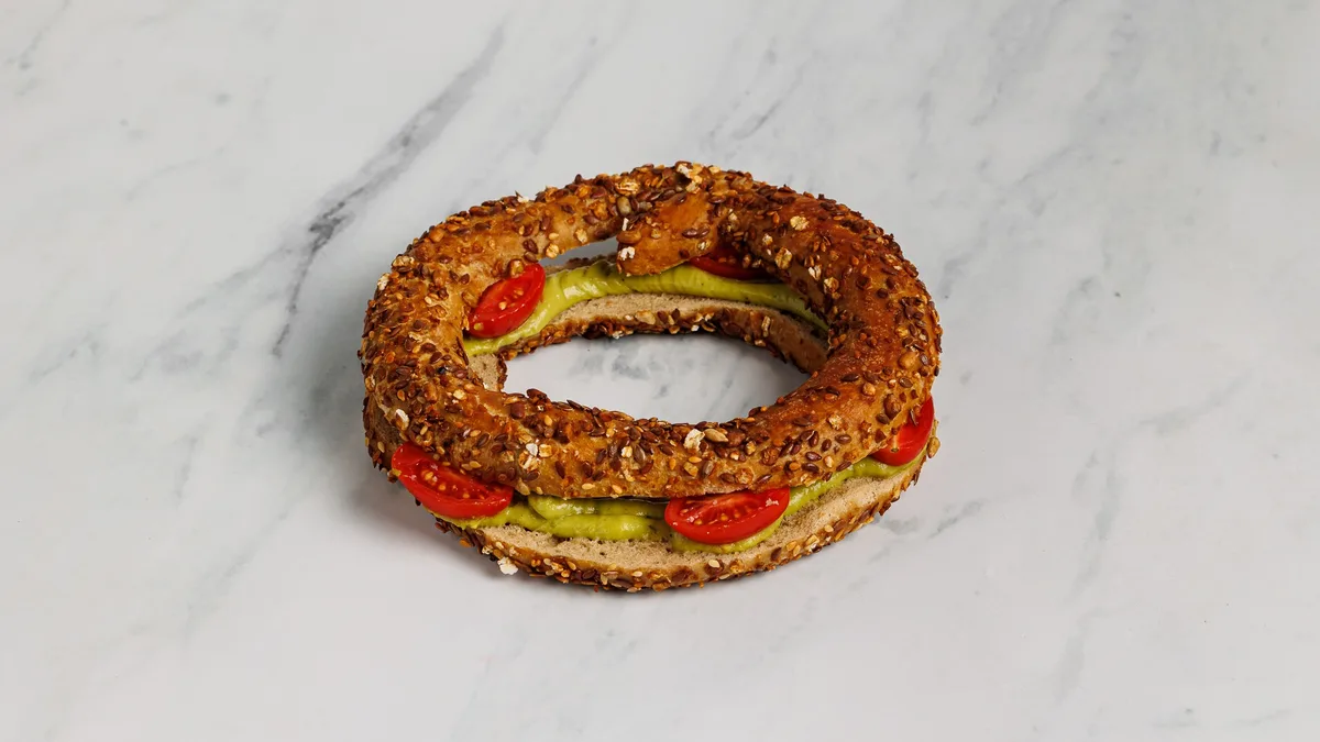 Σιμίτι Πολύσπορο, Avocado και Ντομάτα