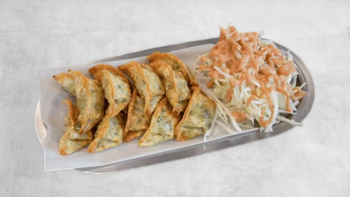 Smażone koreańskie pierogi z Kimchi
