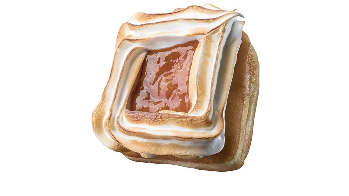 Rákóczi túrós / Apricot merinque