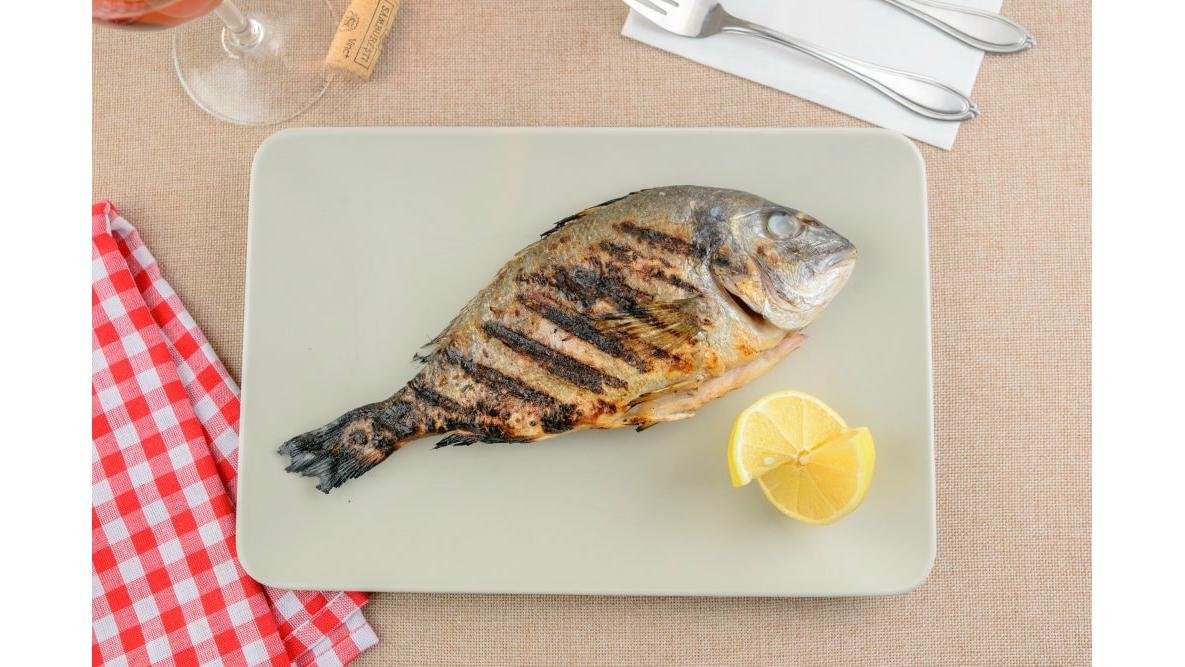 Dorada la grătar