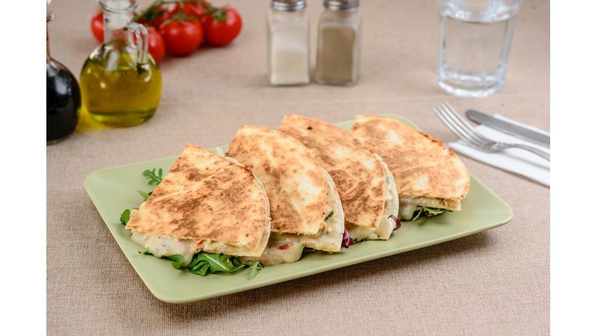 Quesadilla cu pui
