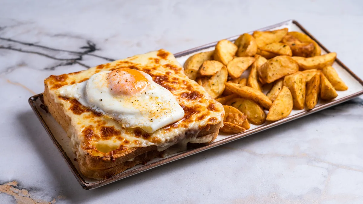 Γαλλικό Τοστ Croque Madame