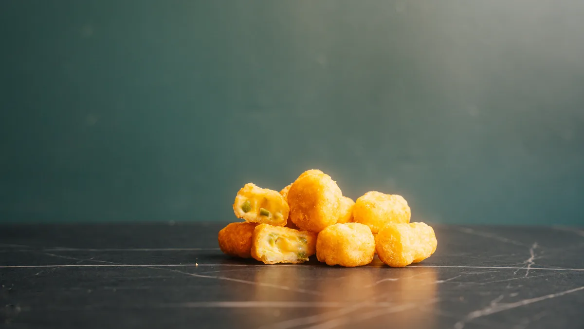 10 Chili Cheese Tops