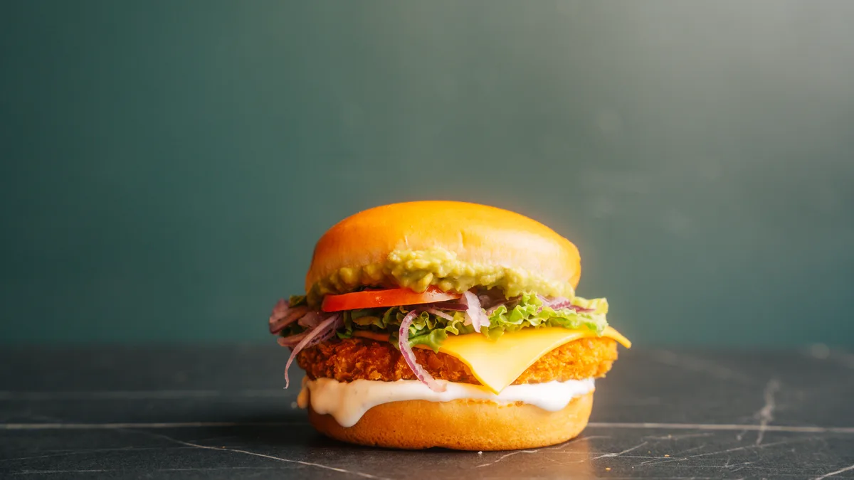 Guacamole Crunchy Chick Burger
