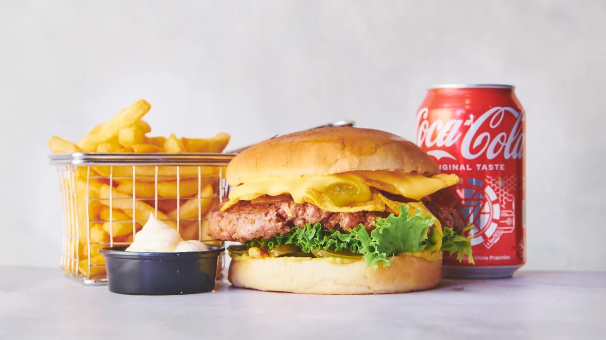 Nachos burger menu
