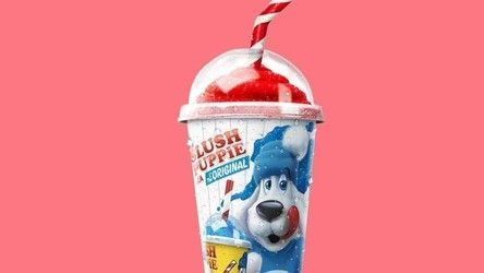 Medium Strawberry Slush Puppie