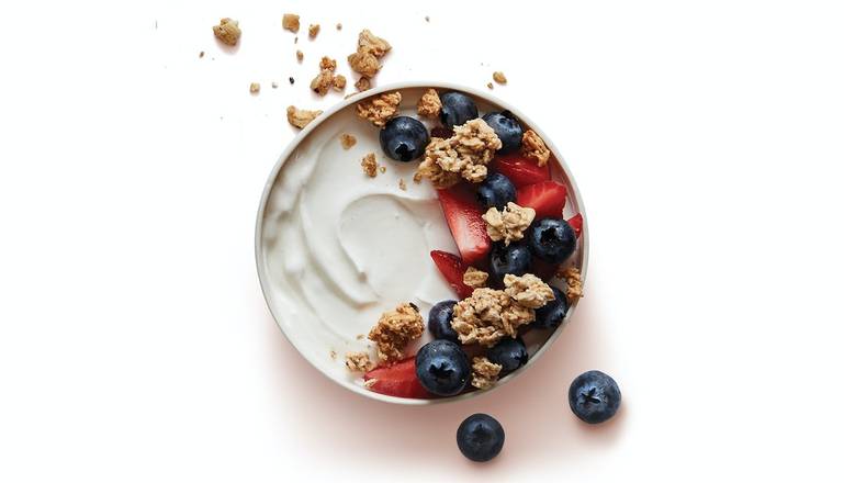 Yogurt|Mixed Berries and Granola Parfait