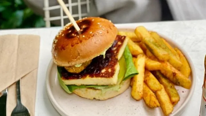 Halloumi Burger 🌿