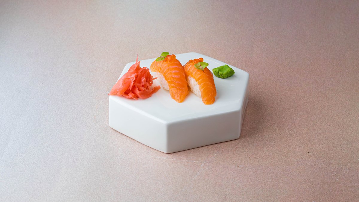 Salmon Nigiri
