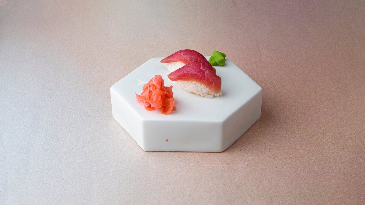 Tuna Nigiri
