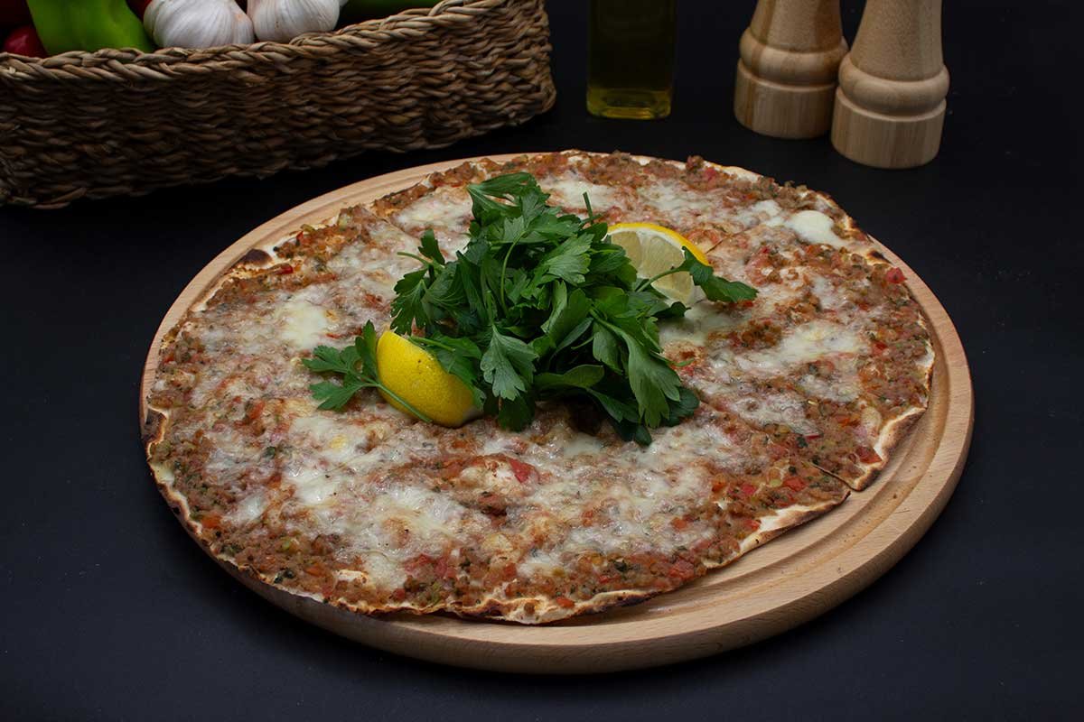 Cheese Lahmacun