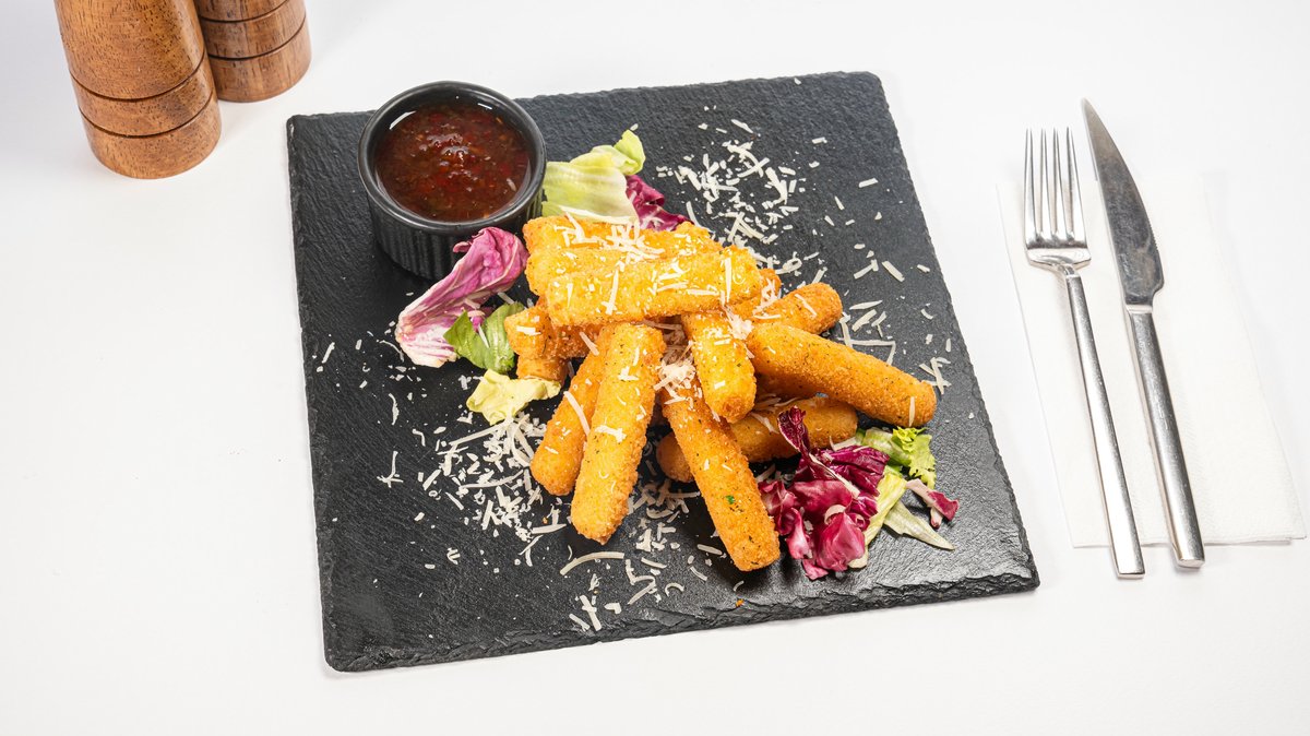 Mozzarella sticks cu dulceață de ardei iute
