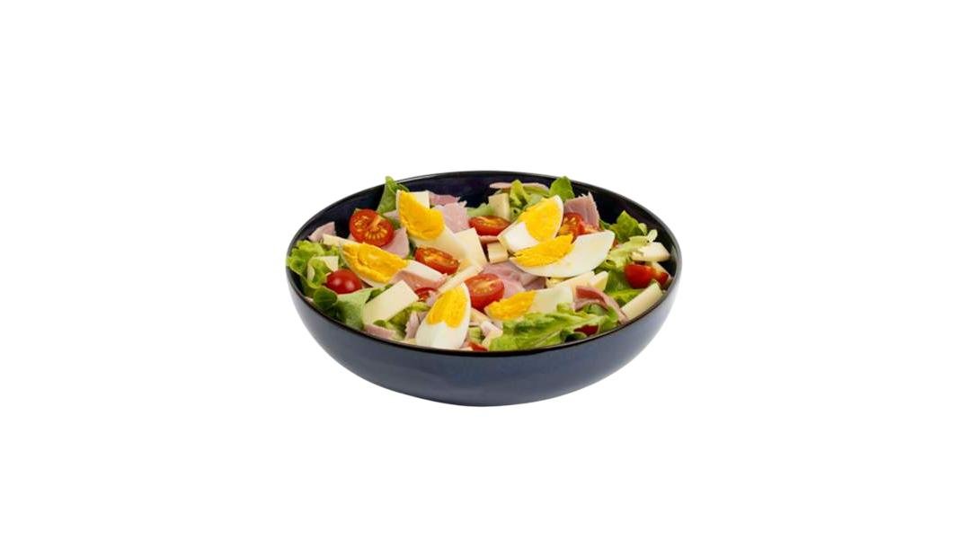 Salată bulgărească cu dressing balsamic
