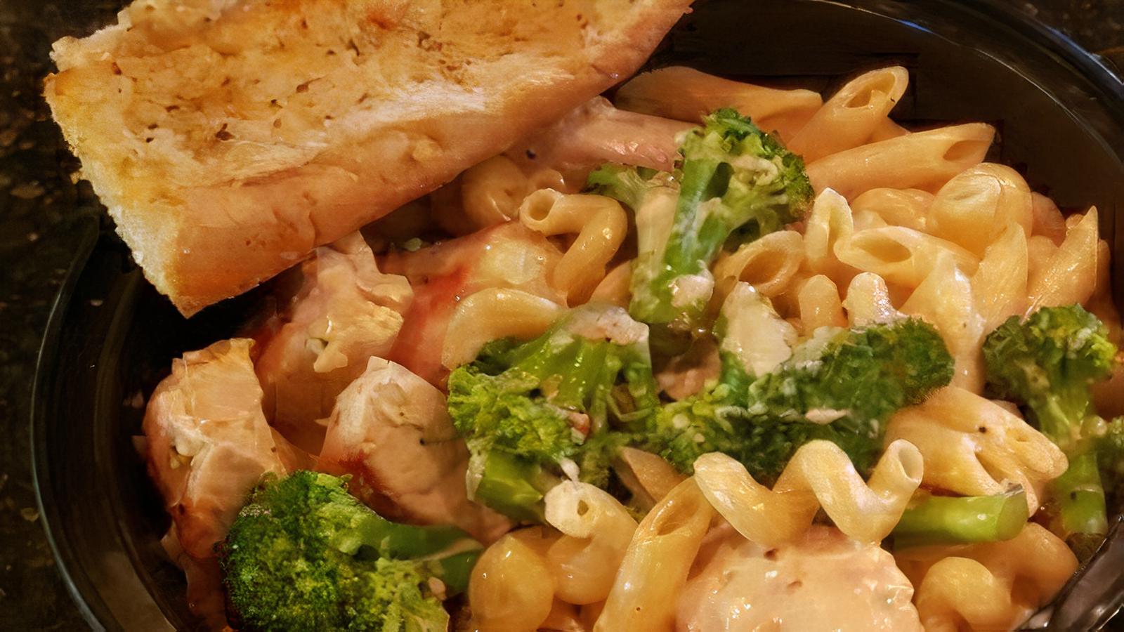 Chicken Broccoli Ziti