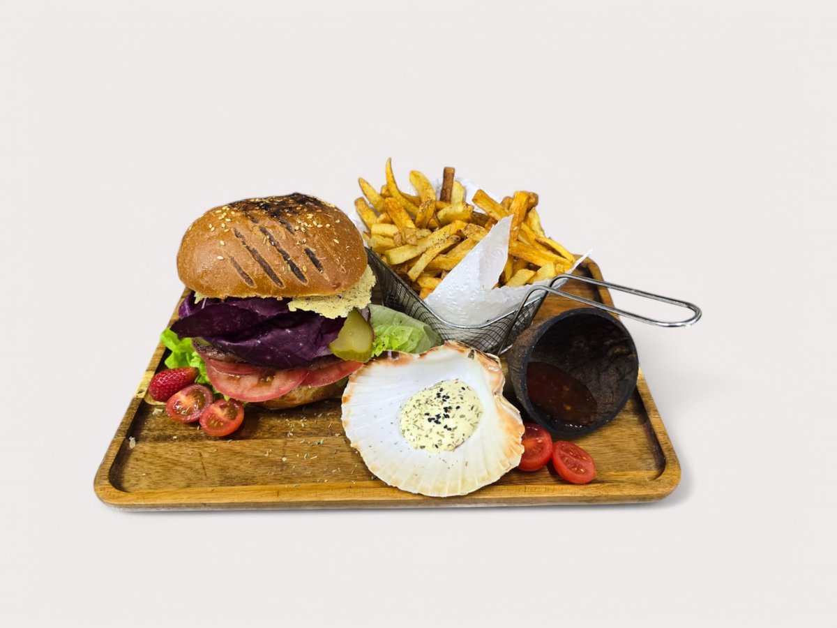 Rosso Burger + French Fries + Coca Cola + Sos