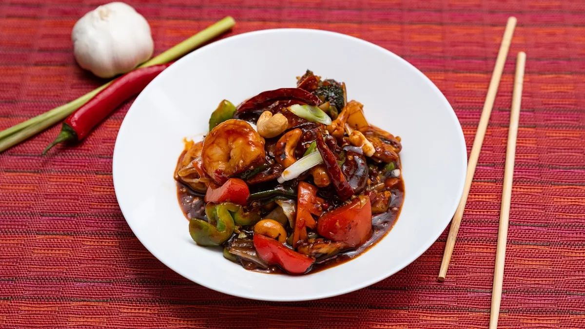 100. Kung Po King Prawns With Cashew Nuts