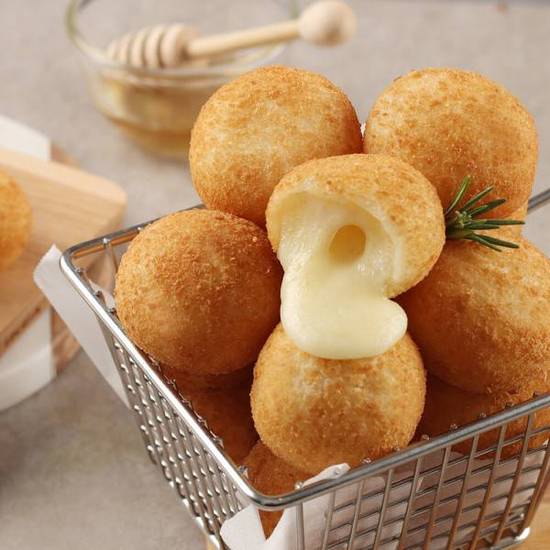 Mozza Cheese Balls (모짜치즈볼) - 5pcs