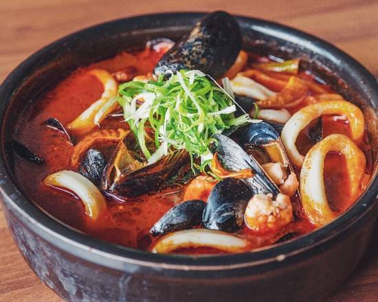 Spicy Seafood Soup