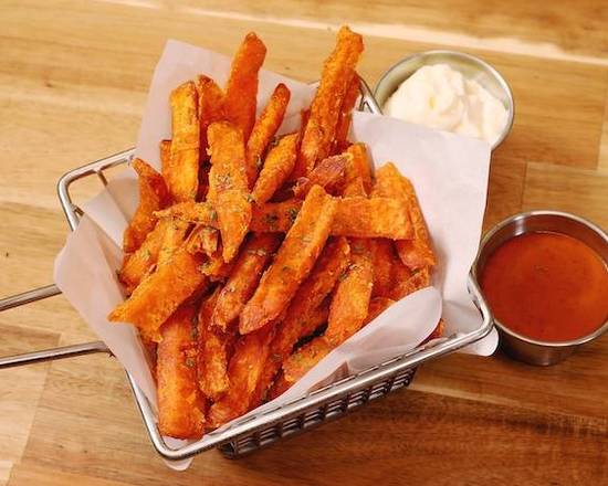 Sweet Potato Fries (고구마튀김)