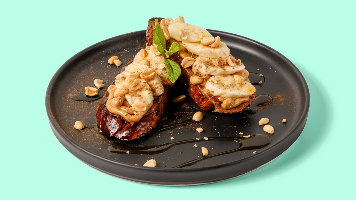 Banana french toast tsoureki