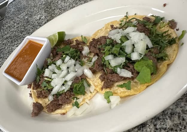 Asada Tacos (2)