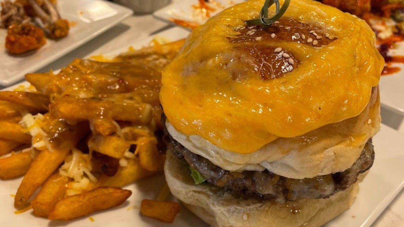 Super Cheesy Burger