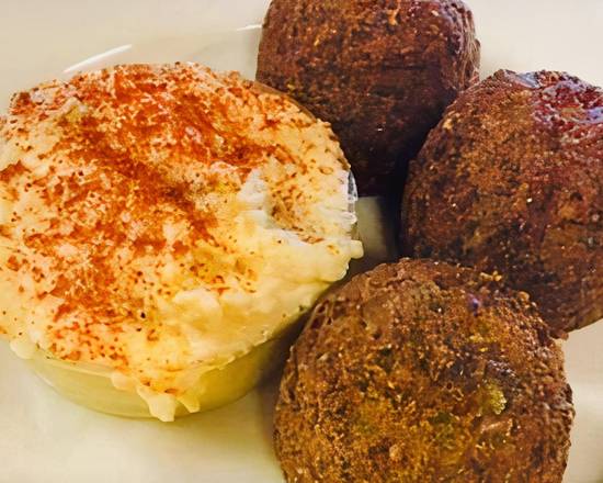 Falafel Balls (GF and Vegan) w/Spicy Hummus
