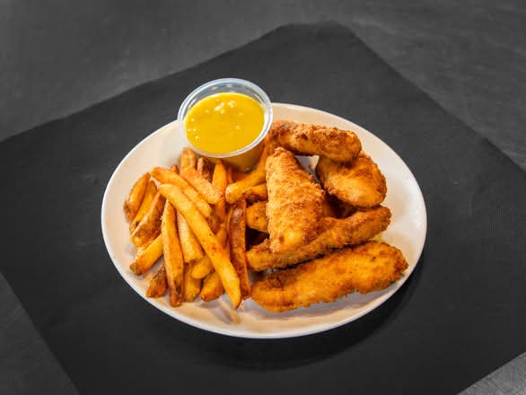 Kids Chicken Tender Meal