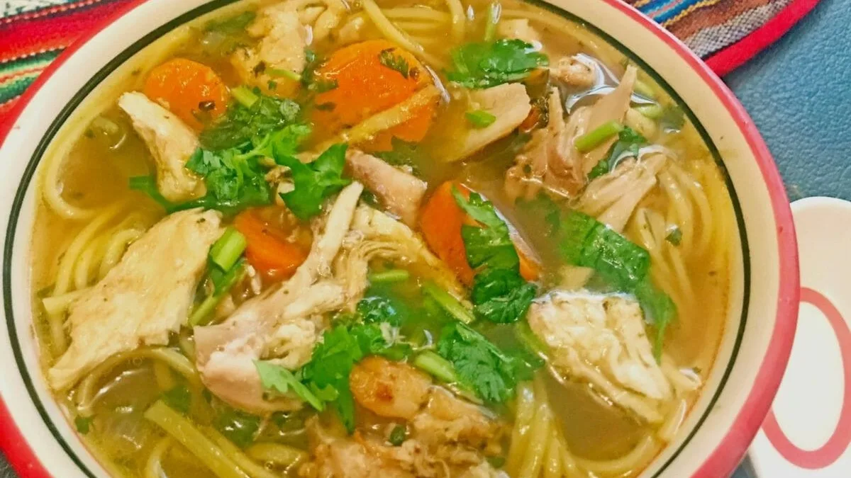 Chicken thukpa
