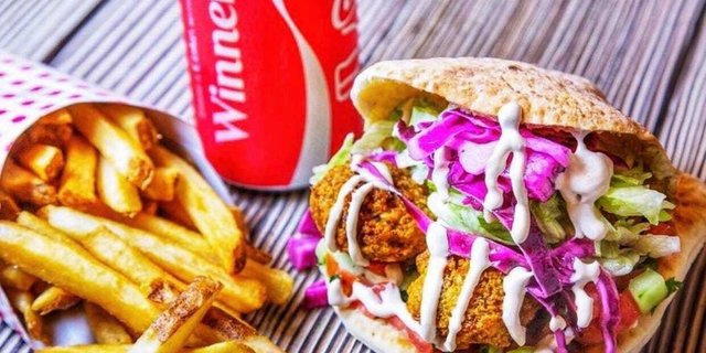 Dream Pita Boxed Lunch