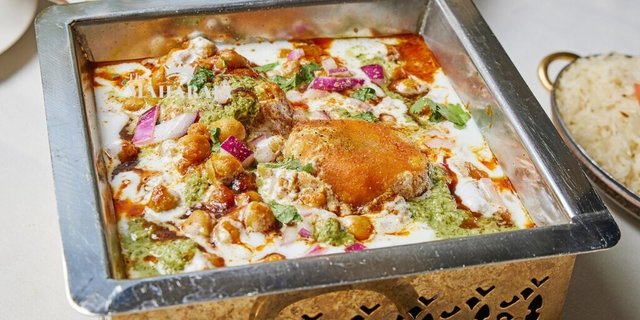 Aloo Tikki Chat