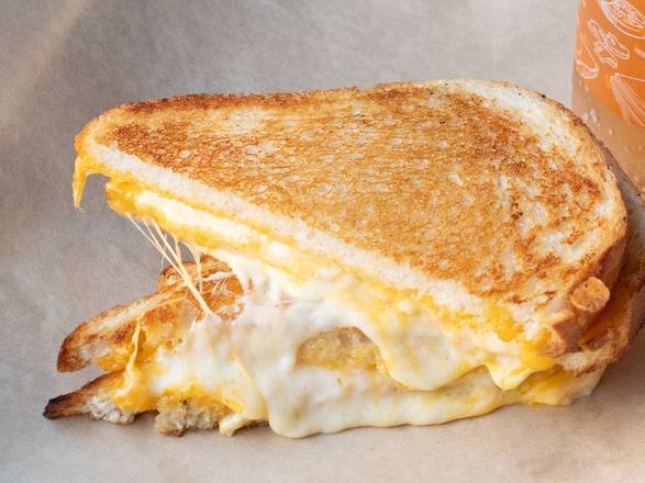 THREE CHEESE CLASSIC