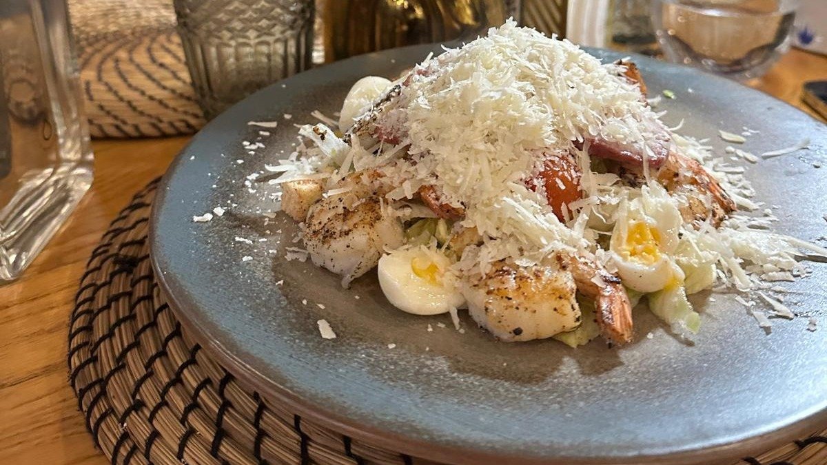 Salata cu creveti Jumbo